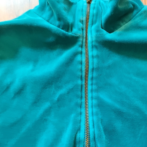 Top - Picture 3 of 5